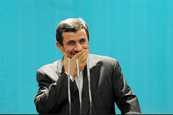 عزل از مسئولیت بخاطر انتقاد از احمدی نژاد و اصولگرایان!